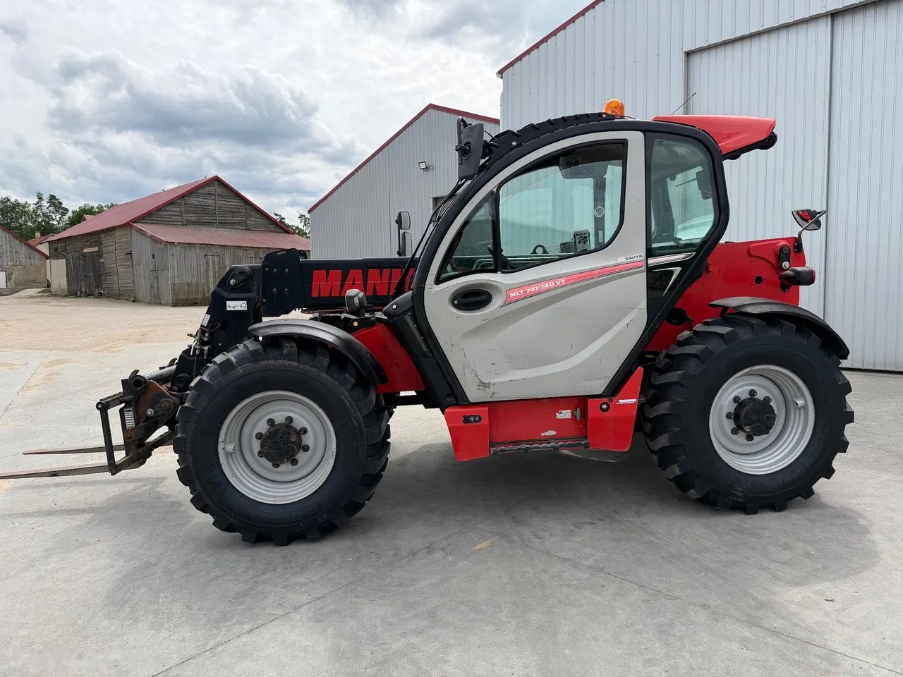2018 Manitou MLT741-140V+, 5 251 mth, dovoz Skladom v EÚ — foto 6 z 11