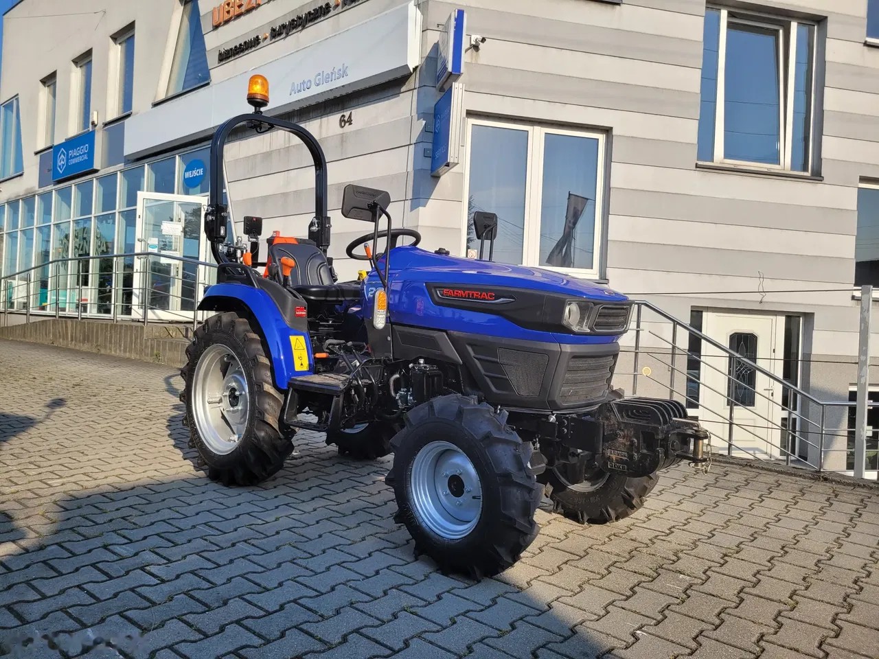 2026 Farmtrac 26, 1 mth, dovoz Skladom v EÚ — foto 3 z 20