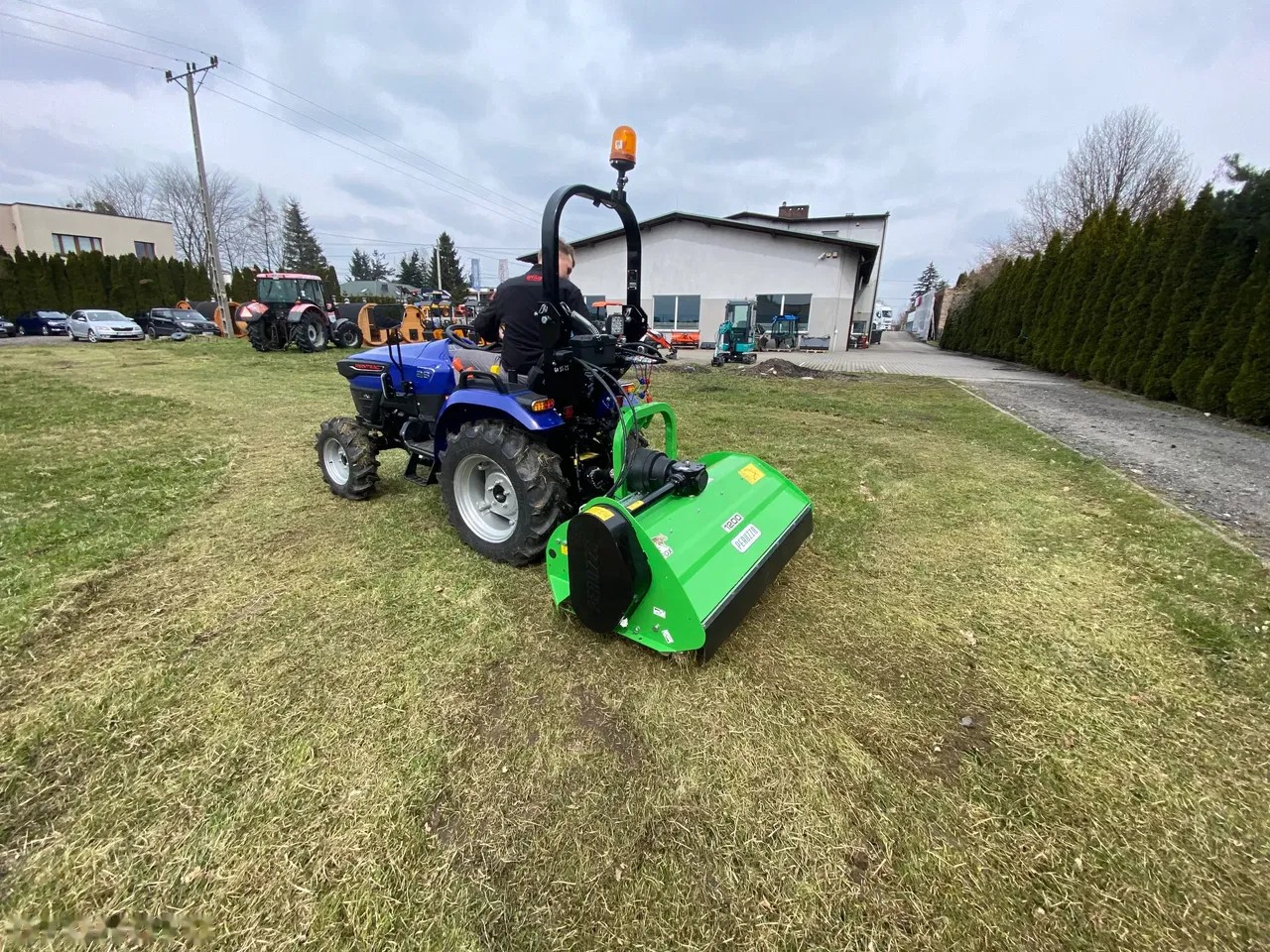 2026 Farmtrac 26, 1 mth, dovoz Skladom v EÚ — foto 4 z 20