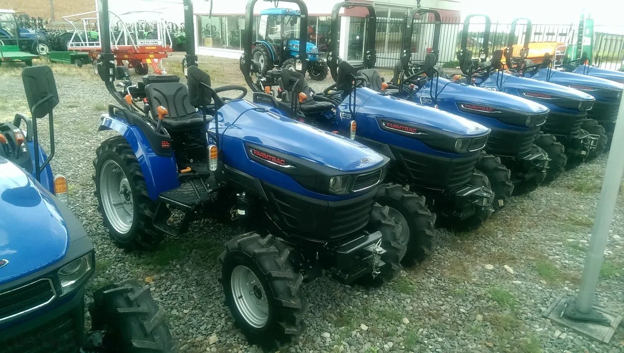 2026 Farmtrac 26, 1 mth, dovoz Skladom v EÚ — foto 9 z 20