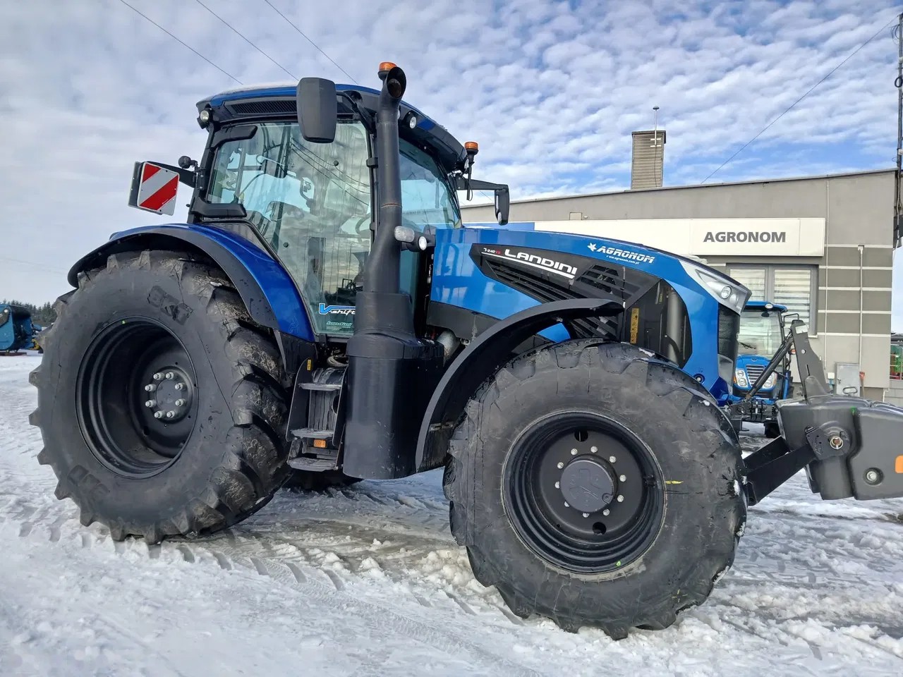 2024 Landini 7-240, dovoz Skladom v EÚ — foto 1 | AMECAR 2024 Landini 7-240, dovoz Skladom v EÚ — foto 1