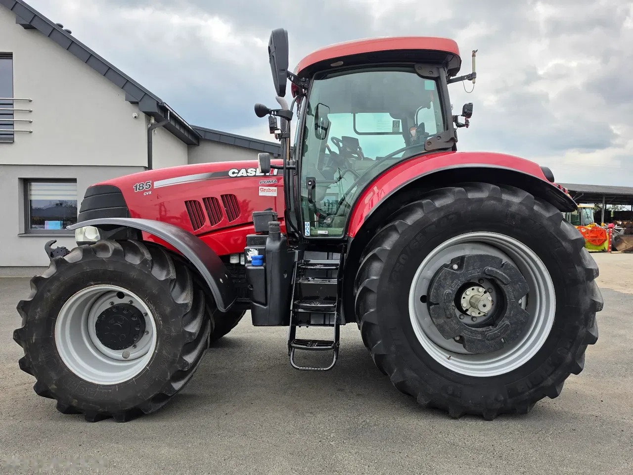 2015 Case Ih PUMA 185 CVX, 7 040 mth, dovoz Skladom v EÚ — foto 10 z 12