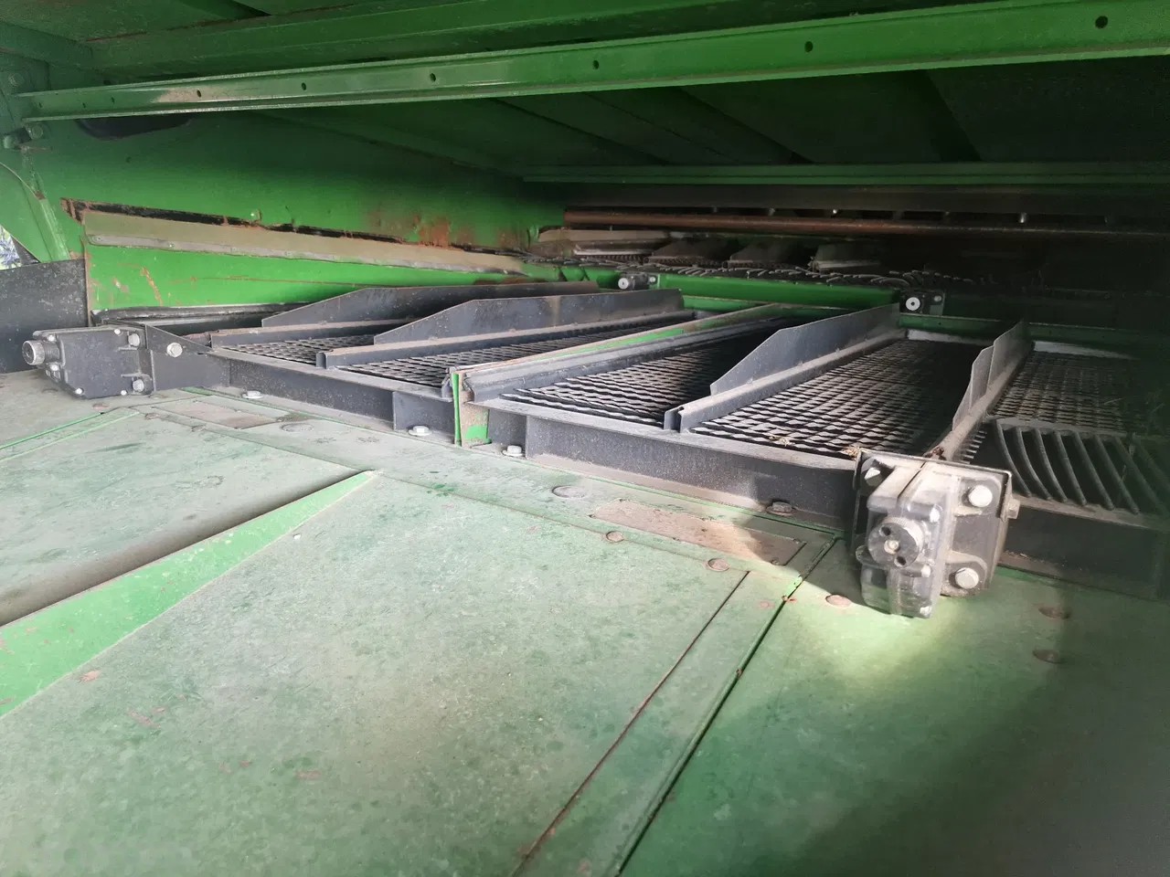 2006 John Deere, dovoz Skladom v EÚ — foto 16 z 18