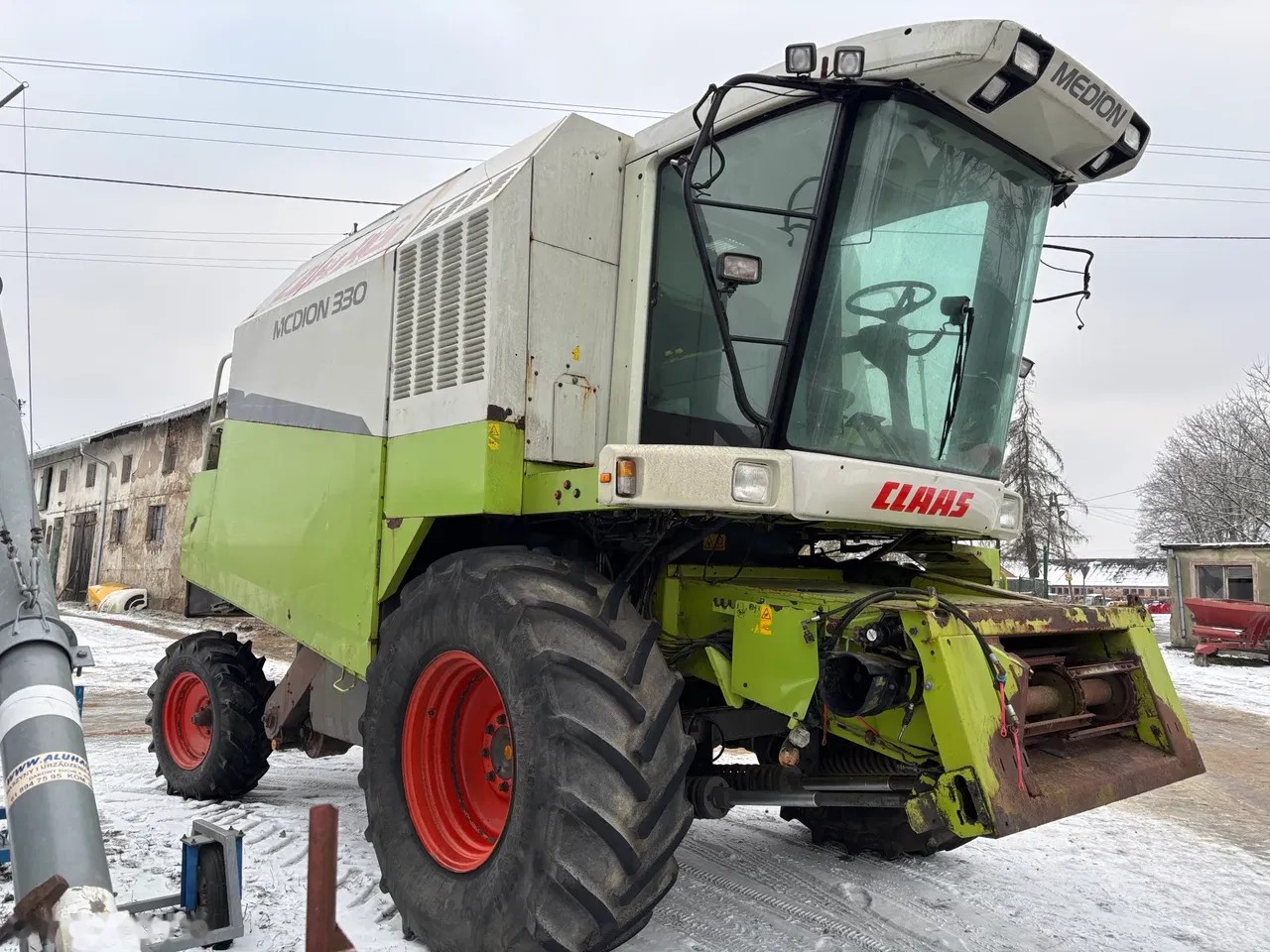 2005 Claas MEDION 330, 2 900 mth, dovoz Skladom v EÚ — foto 1