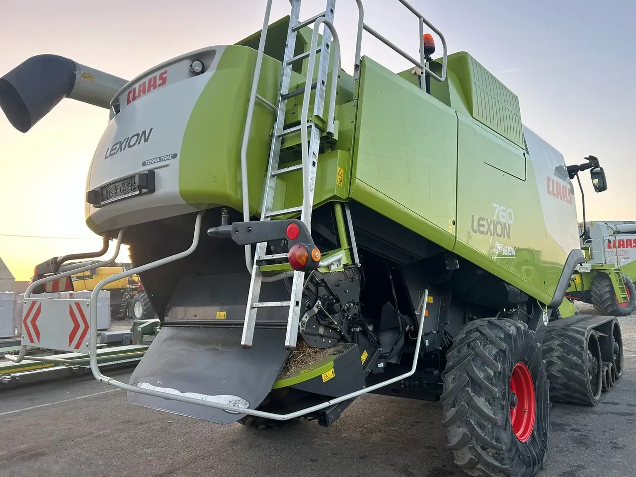 2012 Claas Lexion 760, 2 300 mth, dovoz Skladom v EÚ — foto 3 z 18