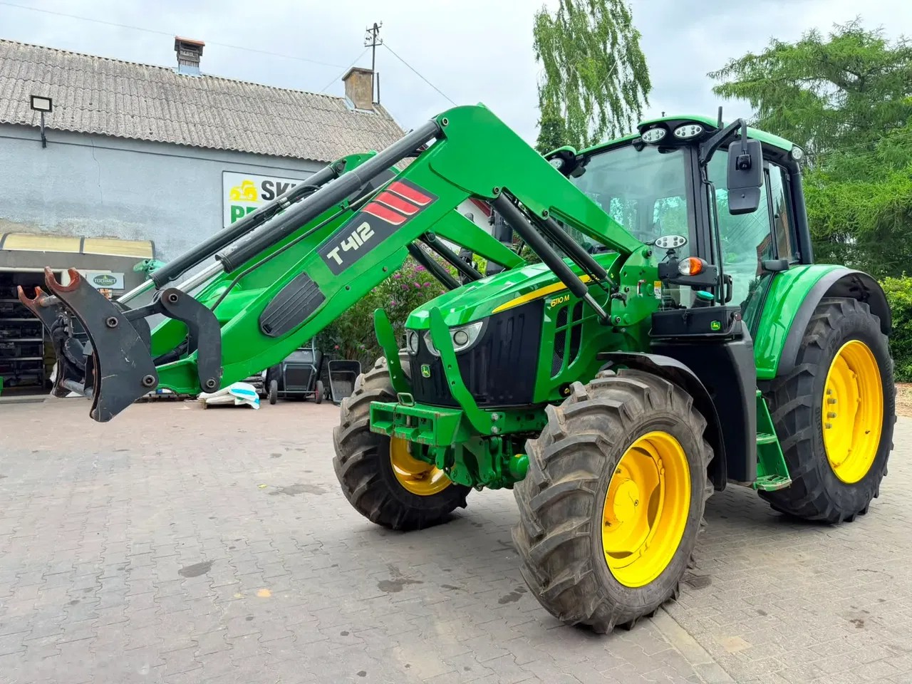 2022 John Deere 6110M, dovoz Skladom v EÚ — foto 3 z 24