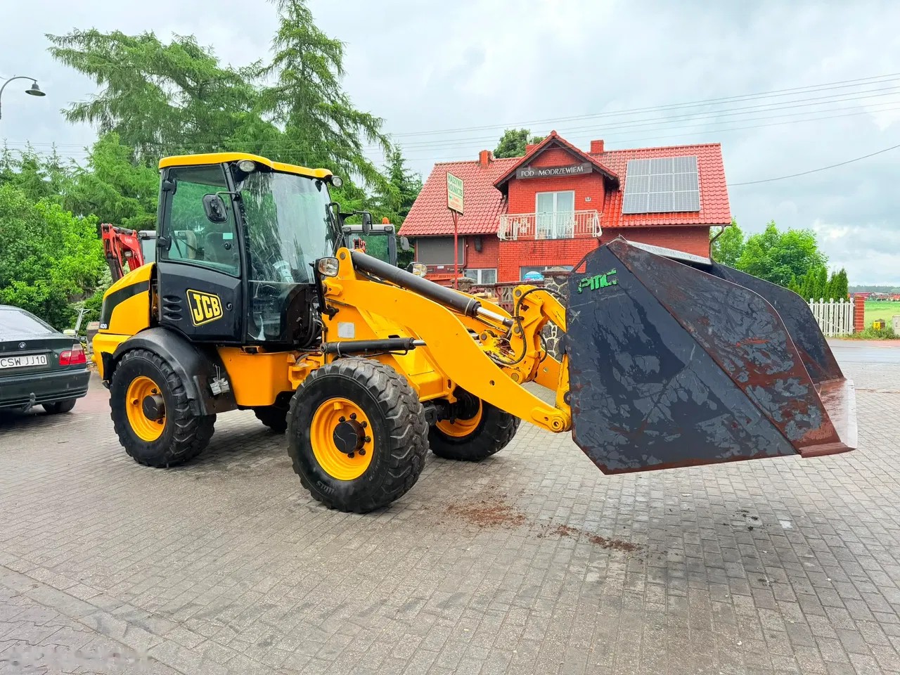 2009 JCB 409, 6 050 mth, dovoz Skladom v EÚ — foto 16 z 24