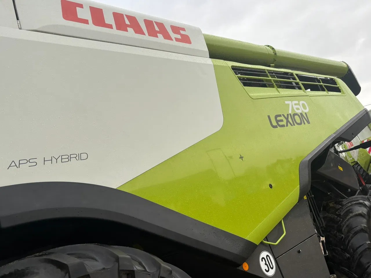 2014 Claas Lexion 760, 2 500 mth, dovoz Skladom v EÚ — foto 9 z 24