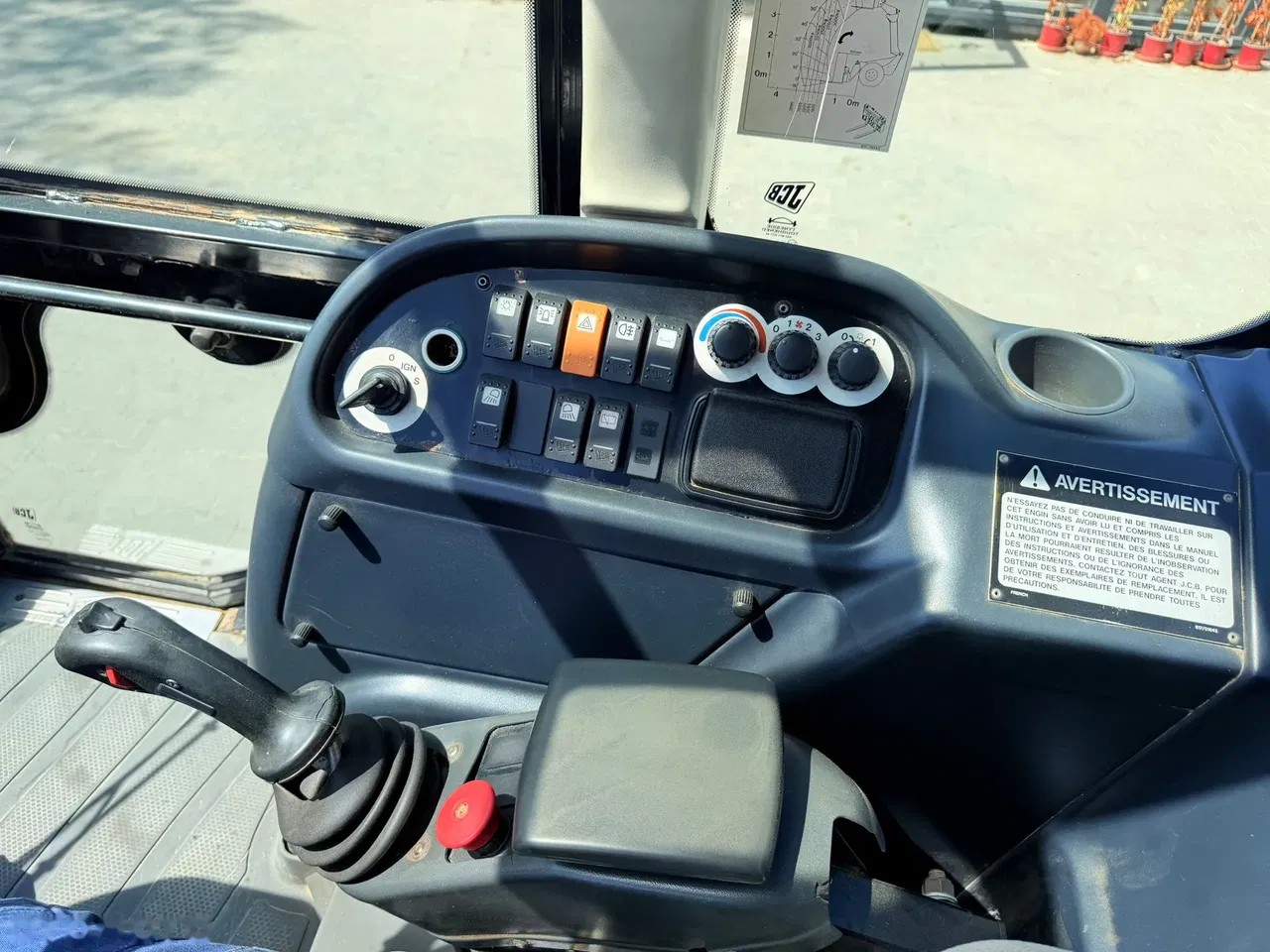 2005 JCB TM 300, dovoz Skladom v EÚ — foto 15 z 17