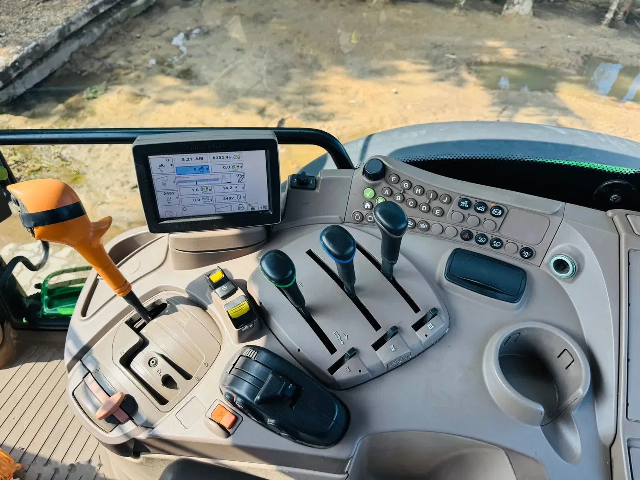 2013 John Deere 6170R, 8 353 mth, dovoz Skladom v EÚ — foto 10 z 11