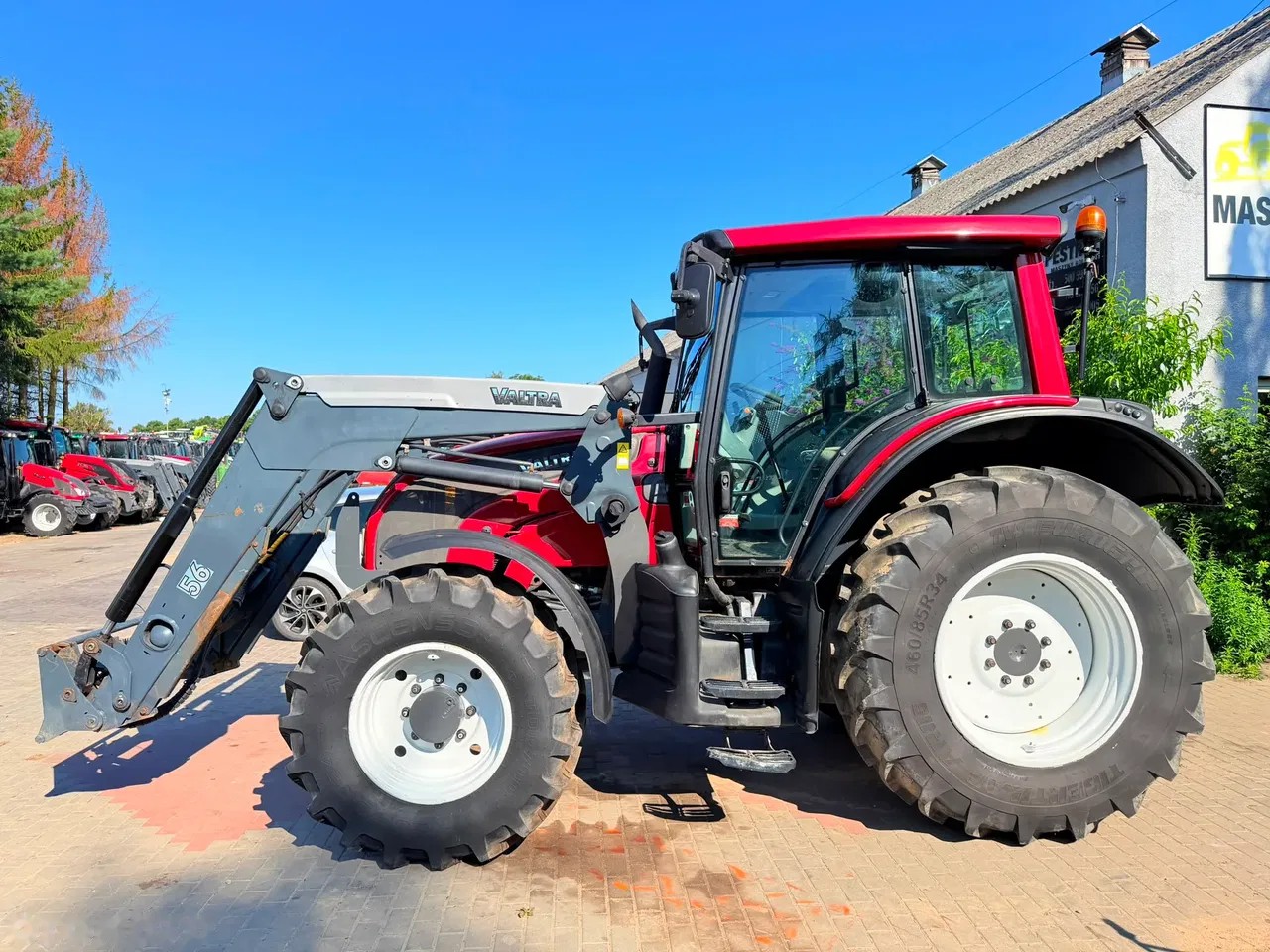 2013 Valtra N101, 9 600 mth, dovoz Skladom v EÚ — foto 7 z 19