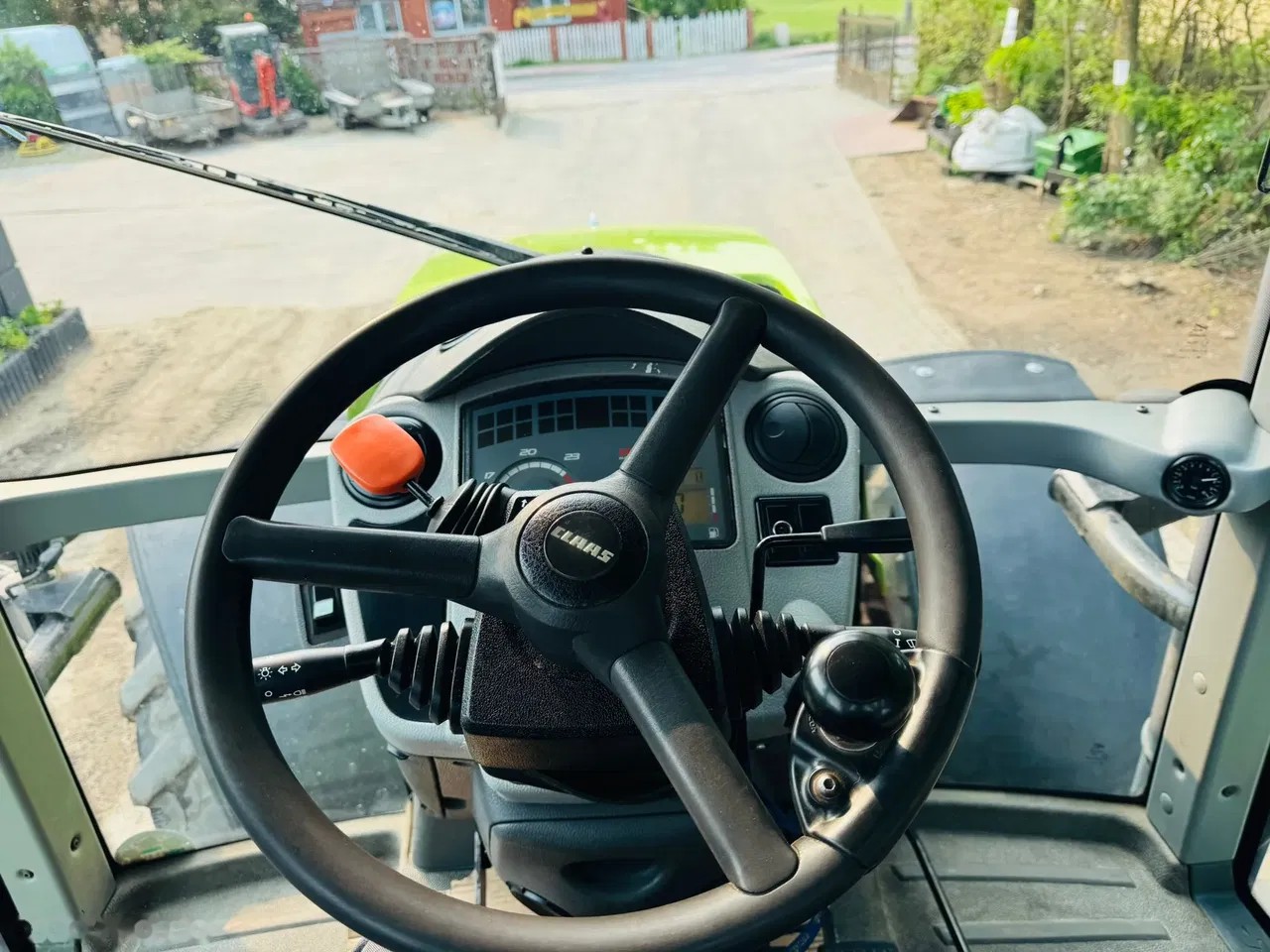 2007 Claas Axion 850 CEBIS, 9 100 mth, dovoz Skladom v EÚ — foto 10 z 14