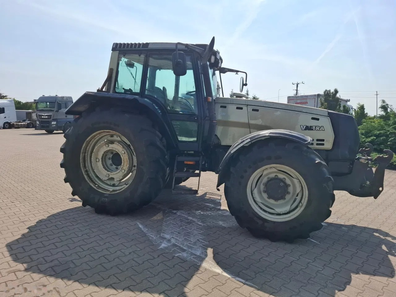 2001 Valtra 8550, 15 202 mth, dovoz Skladom v EÚ — foto 2 z 22