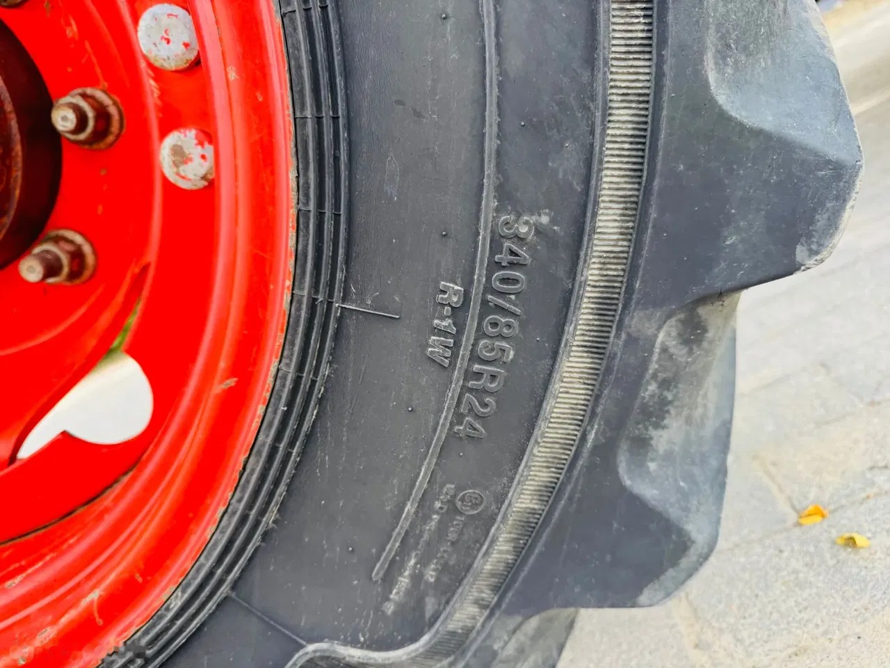 2014 Claas Axos 330, dovoz Skladom v EÚ — foto 14 z 15