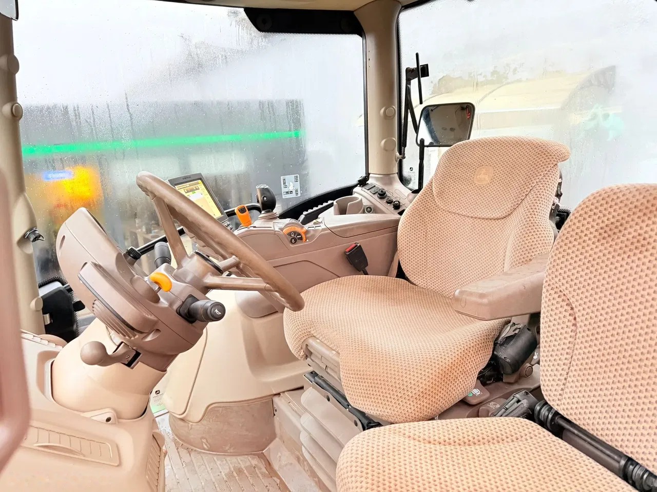 2019 John Deere 6120R, dovoz Skladom v EÚ — foto 14 z 21
