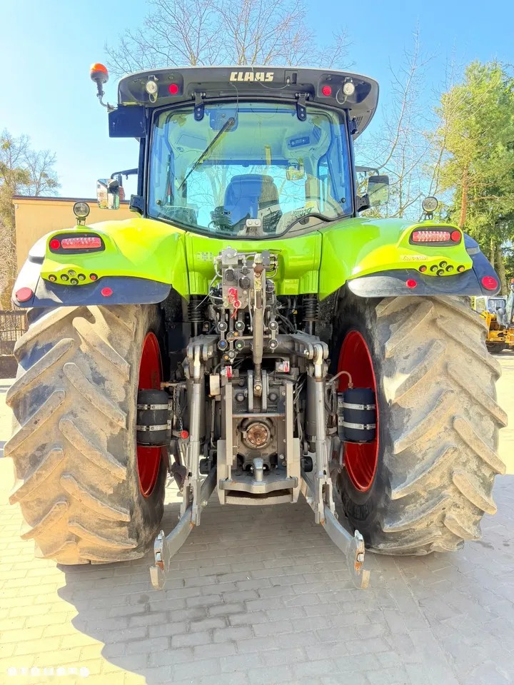 2015 Claas Axion 830 CEBIS, 8 814 mth, dovoz Skladom v EÚ — foto 13 z 24