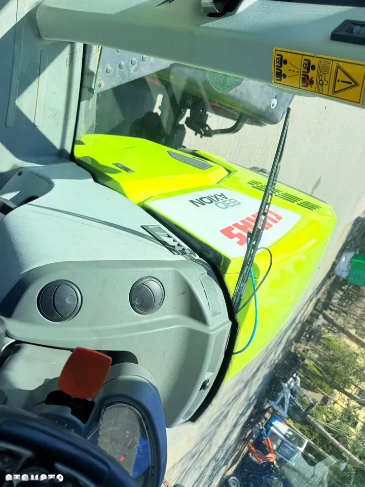 2015 Claas Axion 830 CEBIS, 8 814 mth, dovoz Skladom v EÚ — foto 6 z 24