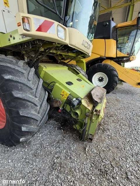 2001 Claas MEDION 320, dovoz Skladom v EÚ — foto 10 z 12