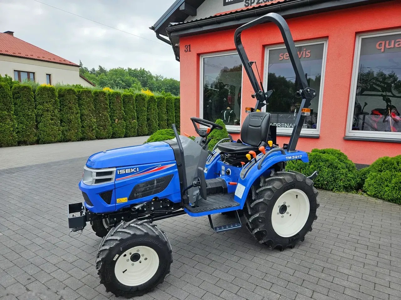 2025 Iseki TM 3217, 1 mth, dovoz Skladom v EÚ — foto 2 z 16