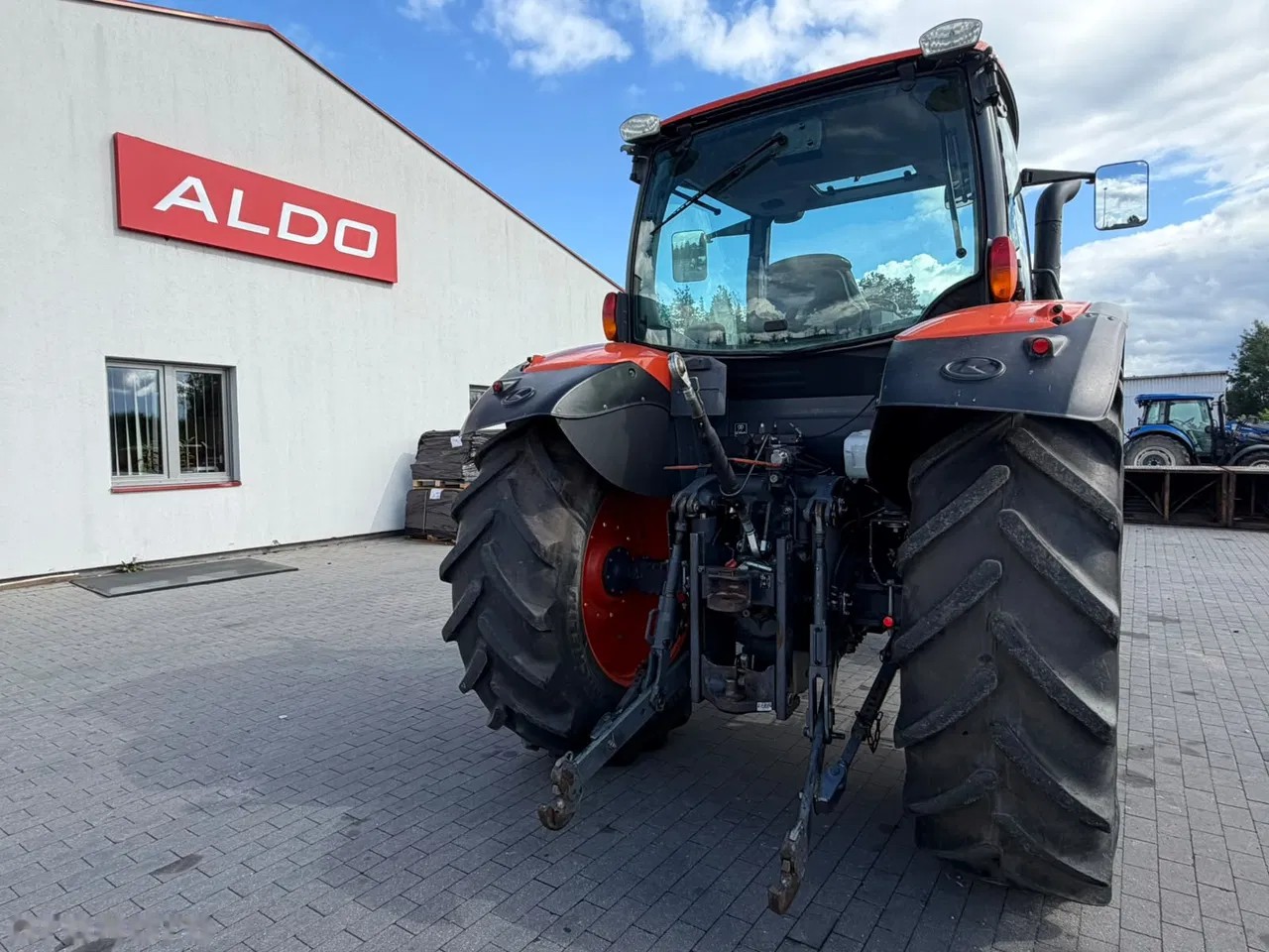 2016 Kubota M135GX, 4 560 mth, dovoz Skladom v EÚ — foto 3 z 9