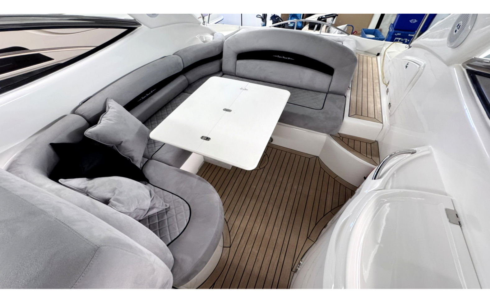 2003 Sunseeker, dovoz Skladom v EÚ — foto 4 z 12
