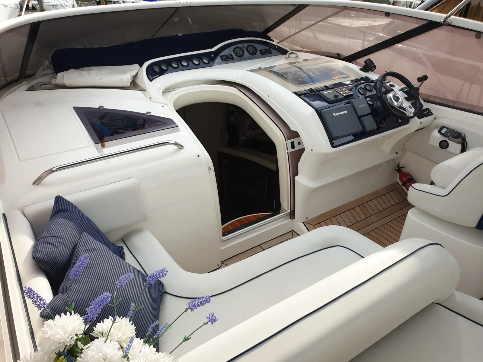2005 Fairline Targa 40, 2005, dovoz Skladom v EÚ — foto 7 z 20