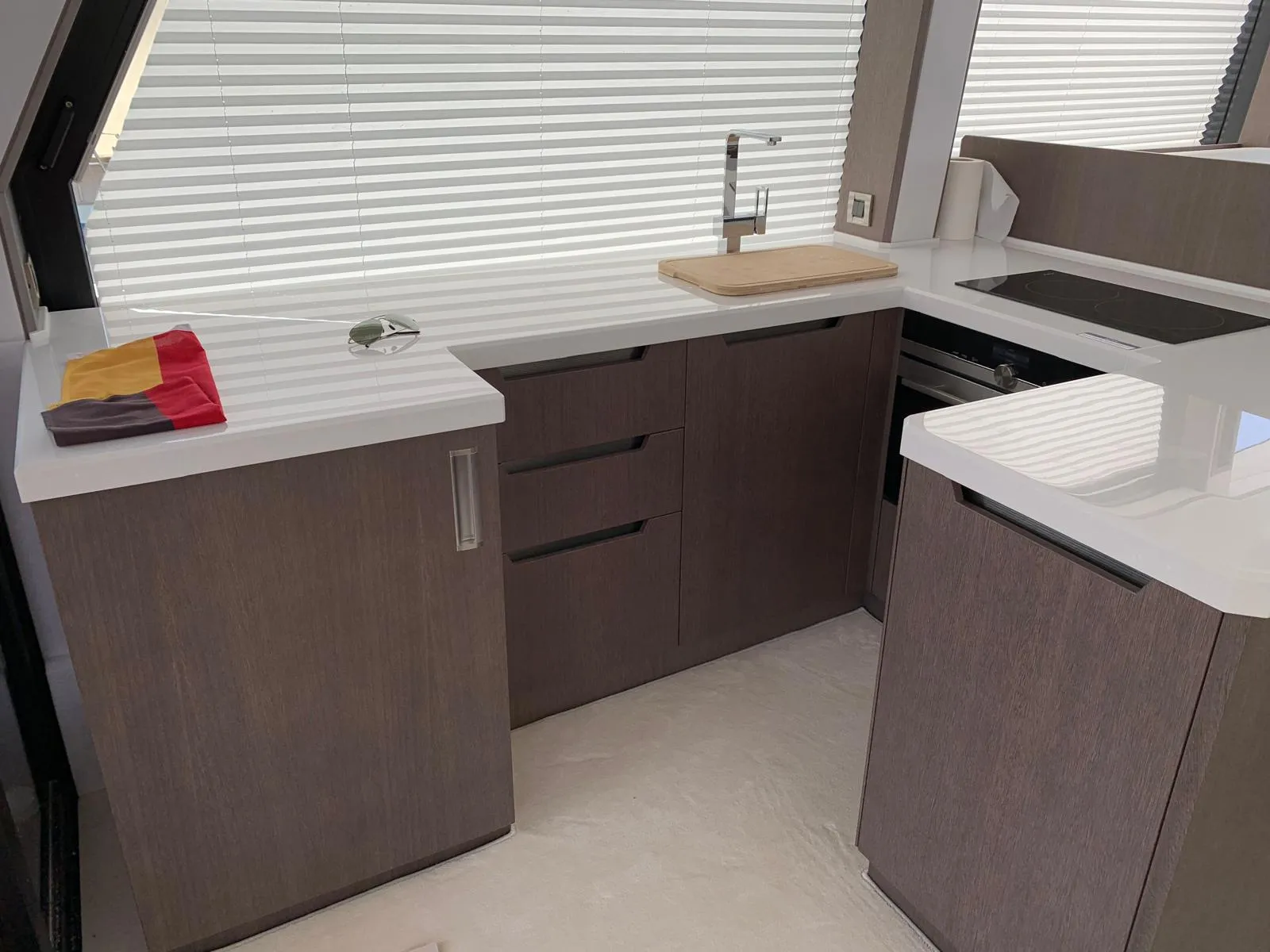 2019 Galeon 500 Fly, dovoz Skladom v EÚ — foto 12 z 20
