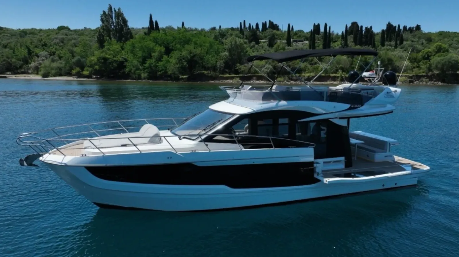 2024 GALEON 440 Fly, dovoz Skladom v EÚ — foto 2 z 20