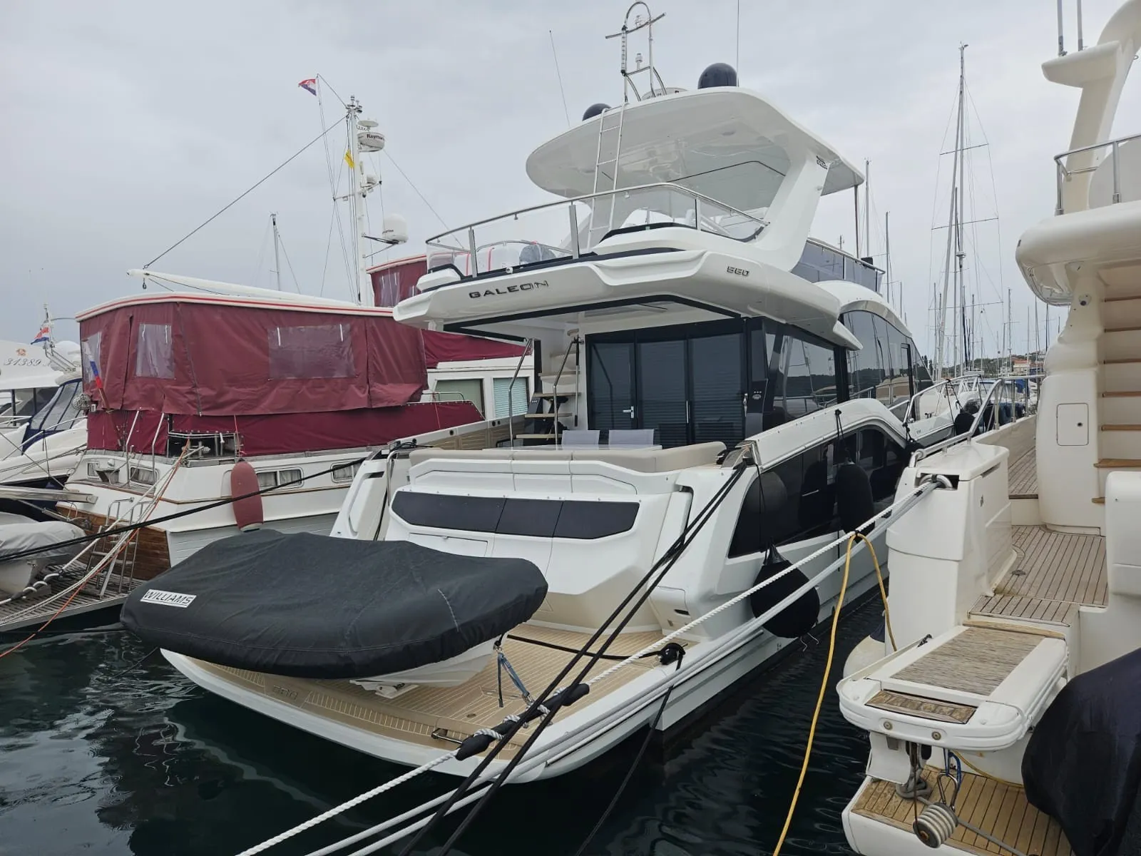 2024 Galeon 560 FLy, dovoz Skladom v EÚ — foto 4 z 20