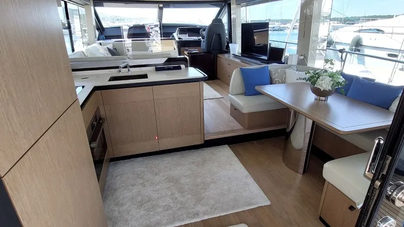 2023 Absolute 60 Fly, dovoz Skladom v EÚ — foto 8 z 12
