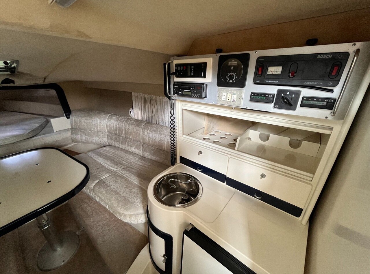 1981 Cranchi Endurance 31, dovoz Skladom v EÚ — foto 10 z 20
