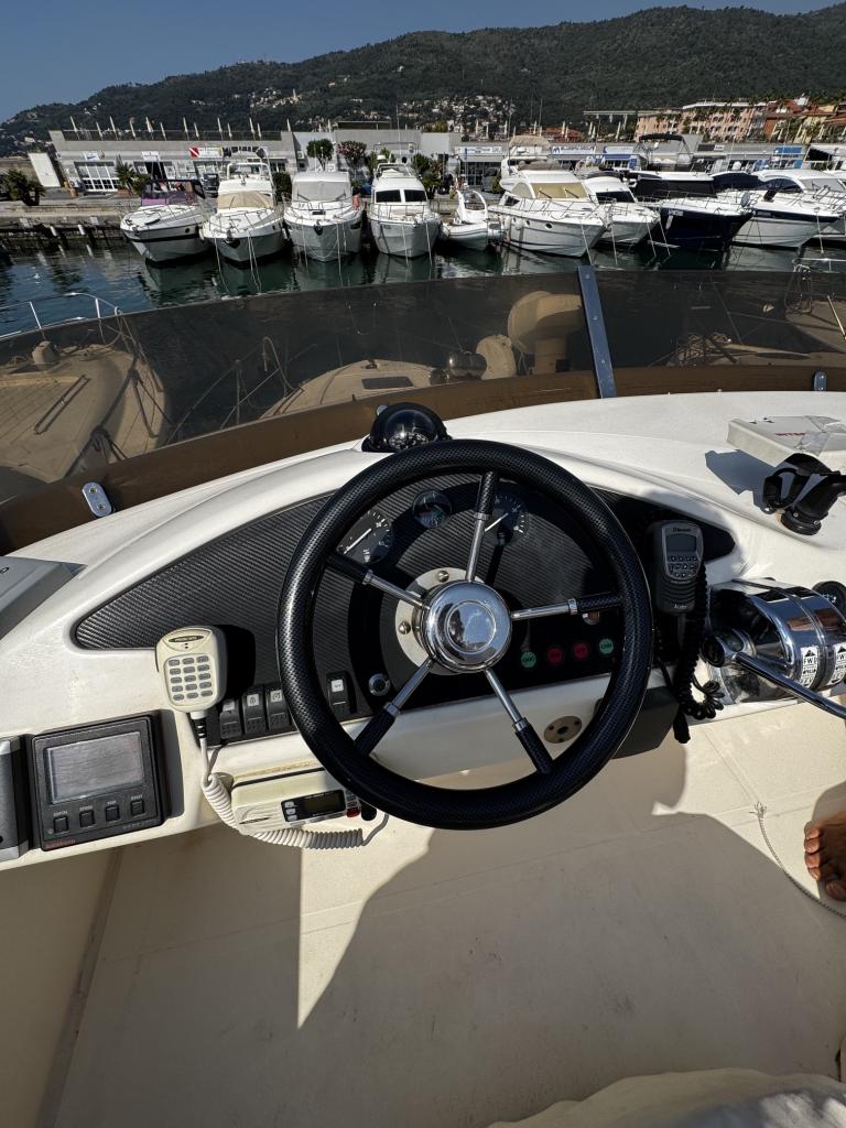1995 Princess, dovoz Skladom v EÚ — foto 11 z 14