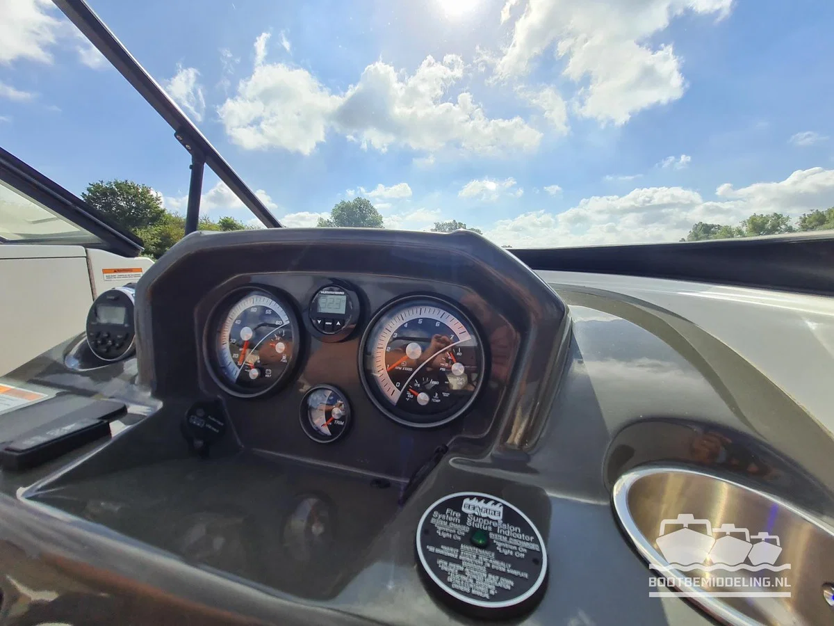 2018 Bayliner 4.5 V6, dovoz Skladom v EÚ — foto 12 z 20