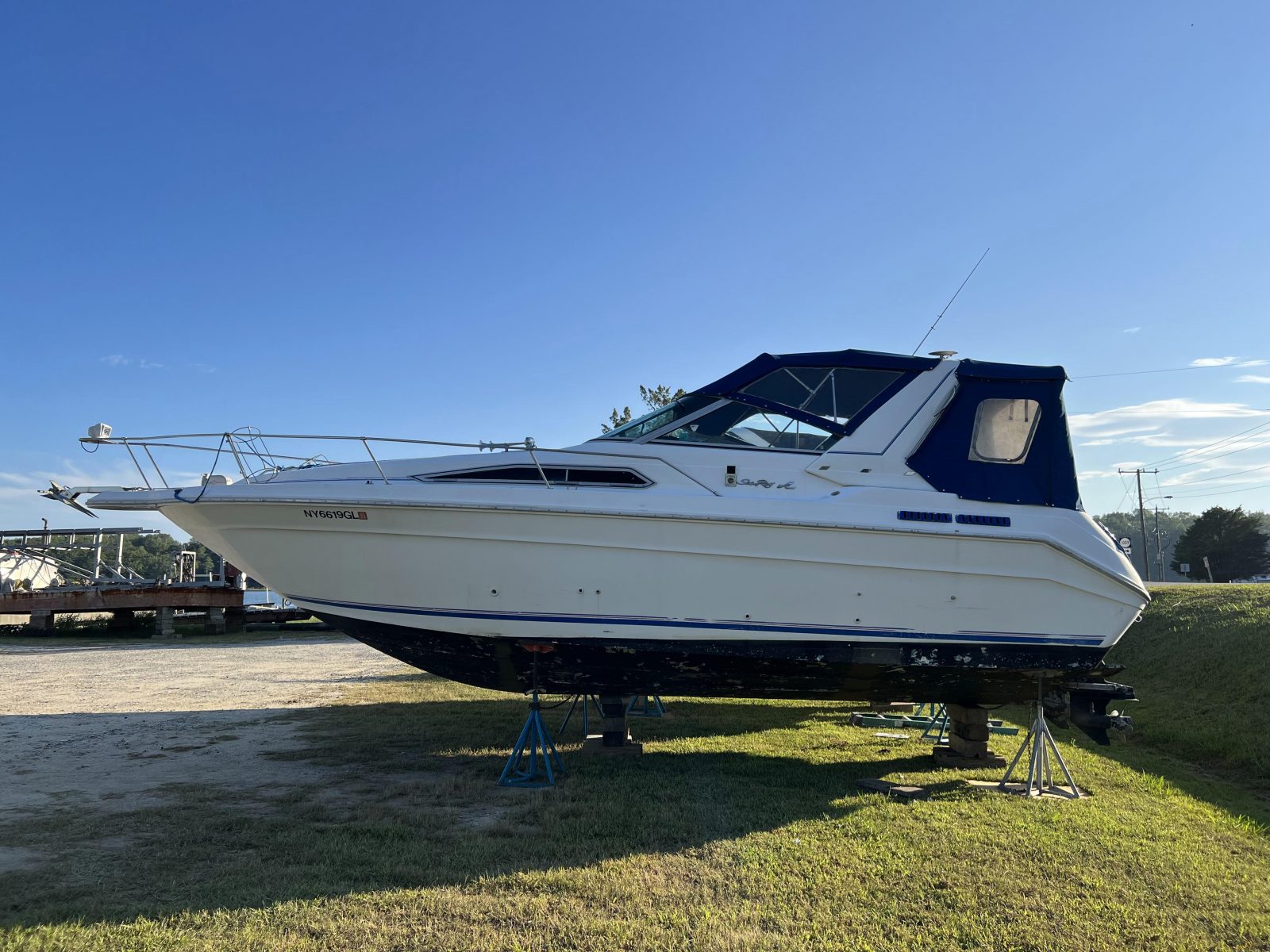 1992 Sea Ray, dovoz Skladom v EÚ — foto 1 z 13 1992 Sea Ray, dovoz Skladom v EÚ — foto 1 z 13