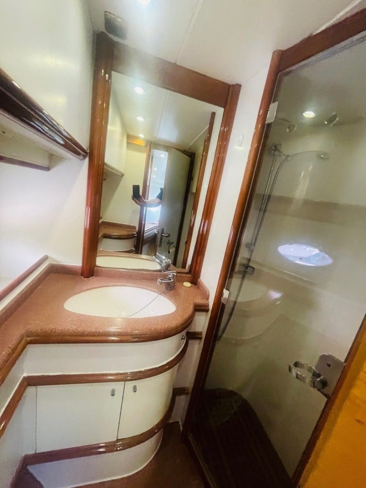 1999 Astondoa 45 GLX Flybridge, dovoz Skladom v EÚ — foto 4 z 20