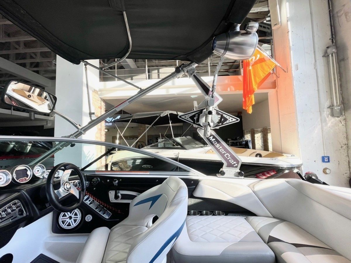 2009 MasterCraft X2, dovoz Skladom v EÚ — foto 12 z 20