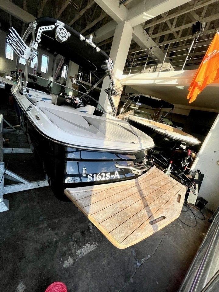 2009 MasterCraft X2, dovoz Skladom v EÚ — foto 13 z 20