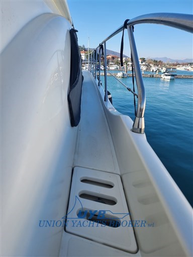 2009 Azimut Caterpillar C18 DITA, dovoz Skladom v EÚ — foto 8 z 20