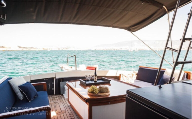 1984 Hatteras 60 Fly, dovoz Skladom v EÚ — foto 5 z 20