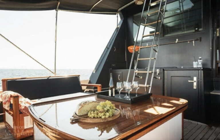 1984 Hatteras 60 Fly, dovoz Skladom v EÚ — foto 6 z 20