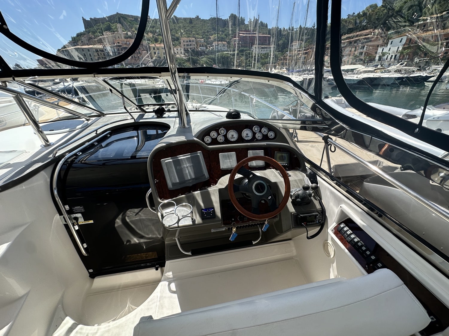 Regal, dovoz Skladom v EÚ — foto 2 z 18