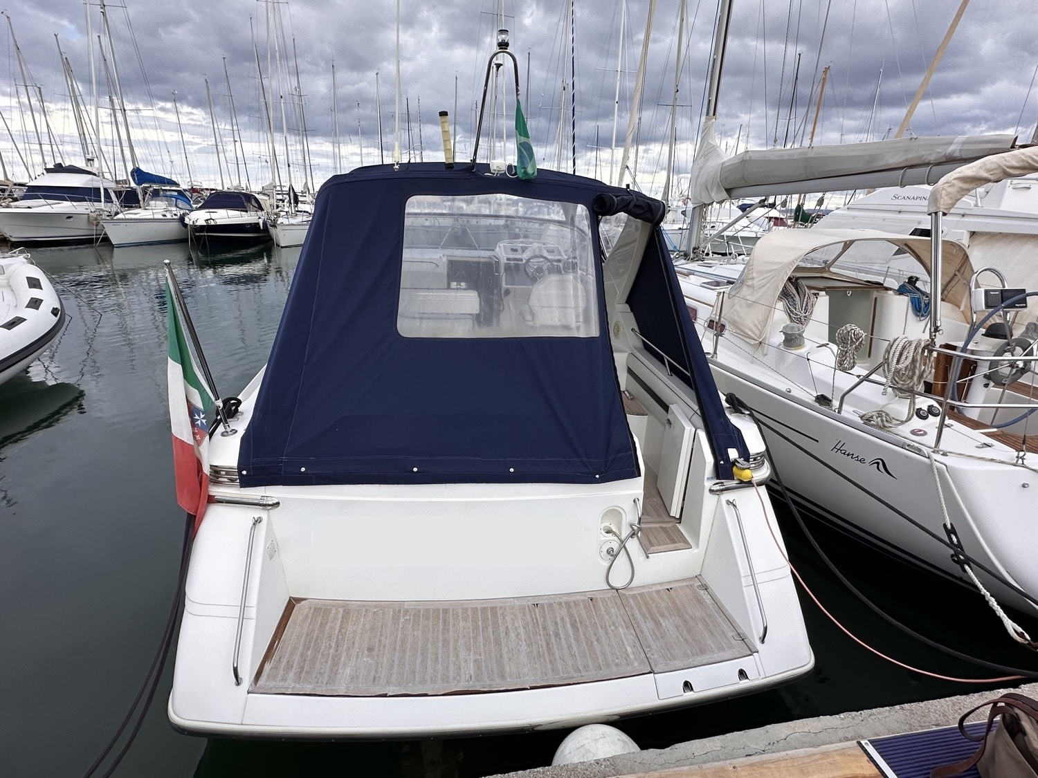 1994 Fairline, dovoz Skladom v EÚ — foto 1 z 19 1994 Fairline, dovoz Skladom v EÚ — foto 1 z 19