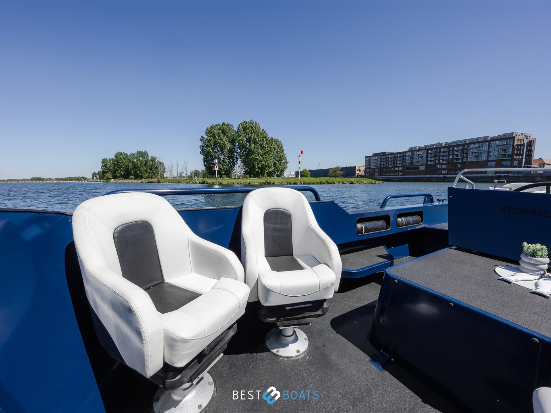 2018 Tender R75, dovoz Skladom v EÚ — foto 10 z 20
