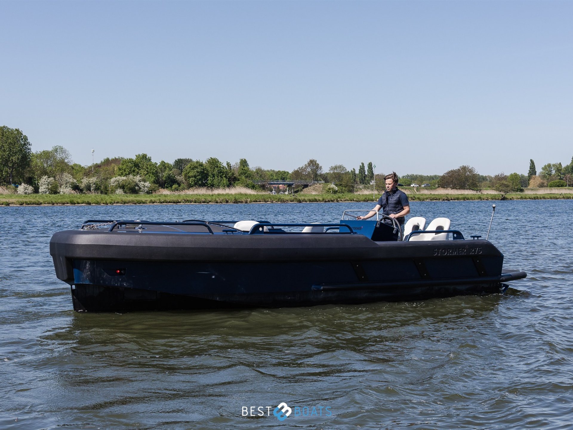 2018 Tender R75, dovoz Skladom v EÚ — foto 6 z 20