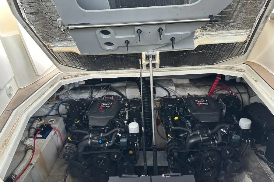 2008 Bayliner, dovoz Skladom v EÚ — foto 4 z 8