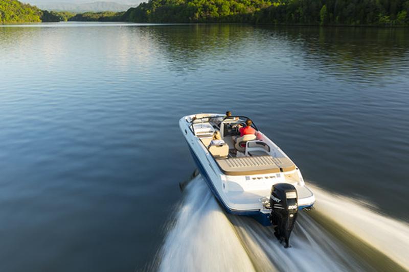 2026 Bayliner, dovoz Skladom v EÚ — foto 2 z 18