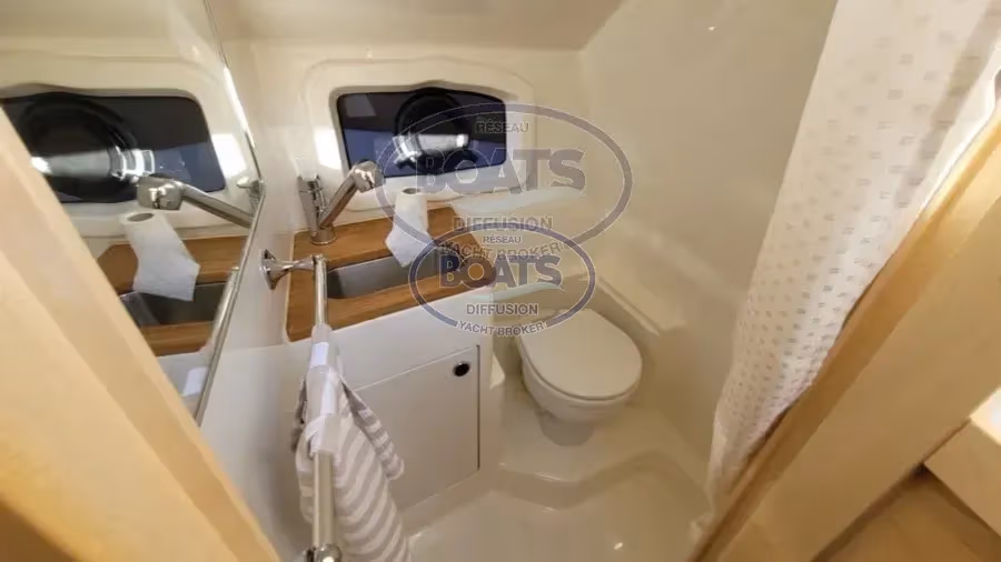 Bayliner, dovoz Skladom v EÚ — foto 14 z 20
