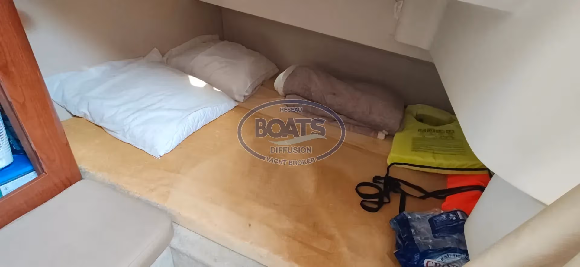 Regal, dovoz Skladom v EÚ — foto 15 z 20