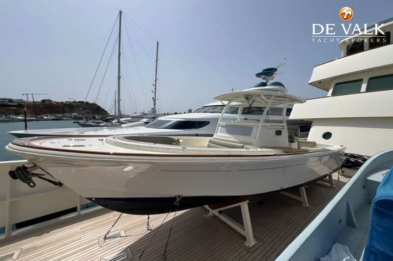 2018 HUNT CENTRE CONSOLE 34 TENDER, dovoz Skladom v EÚ — foto 2 z 11