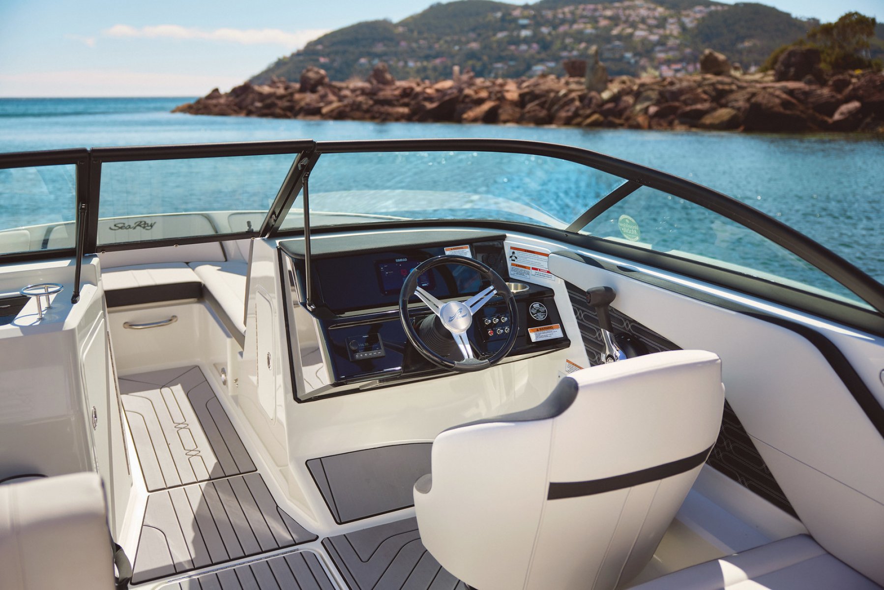 2026 Sea Ray, dovoz Skladom v EÚ — foto 4 z 13